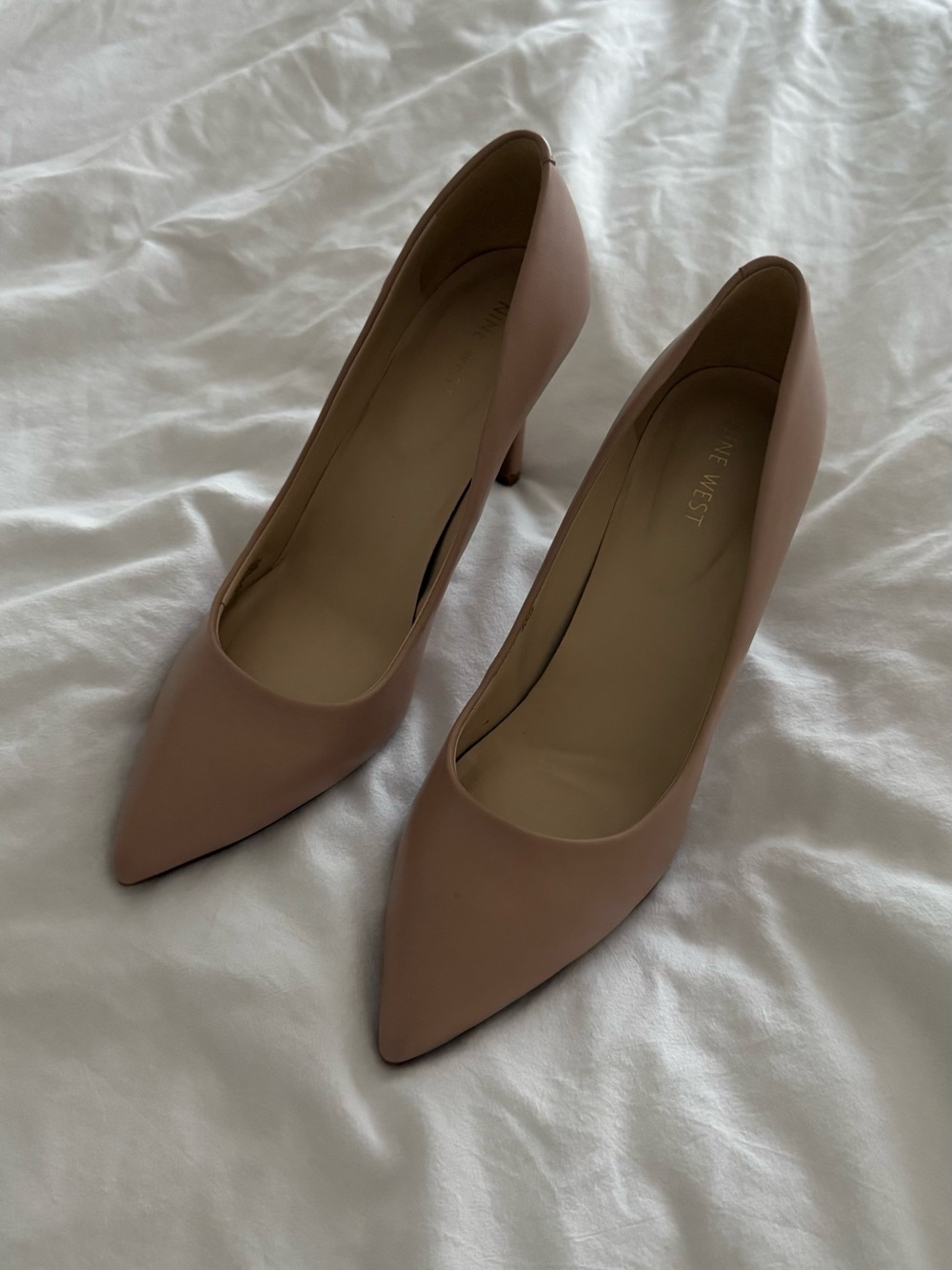 Nine West Elona Nude Blush Pointed Toe Leather Stiletto Heel Pumps